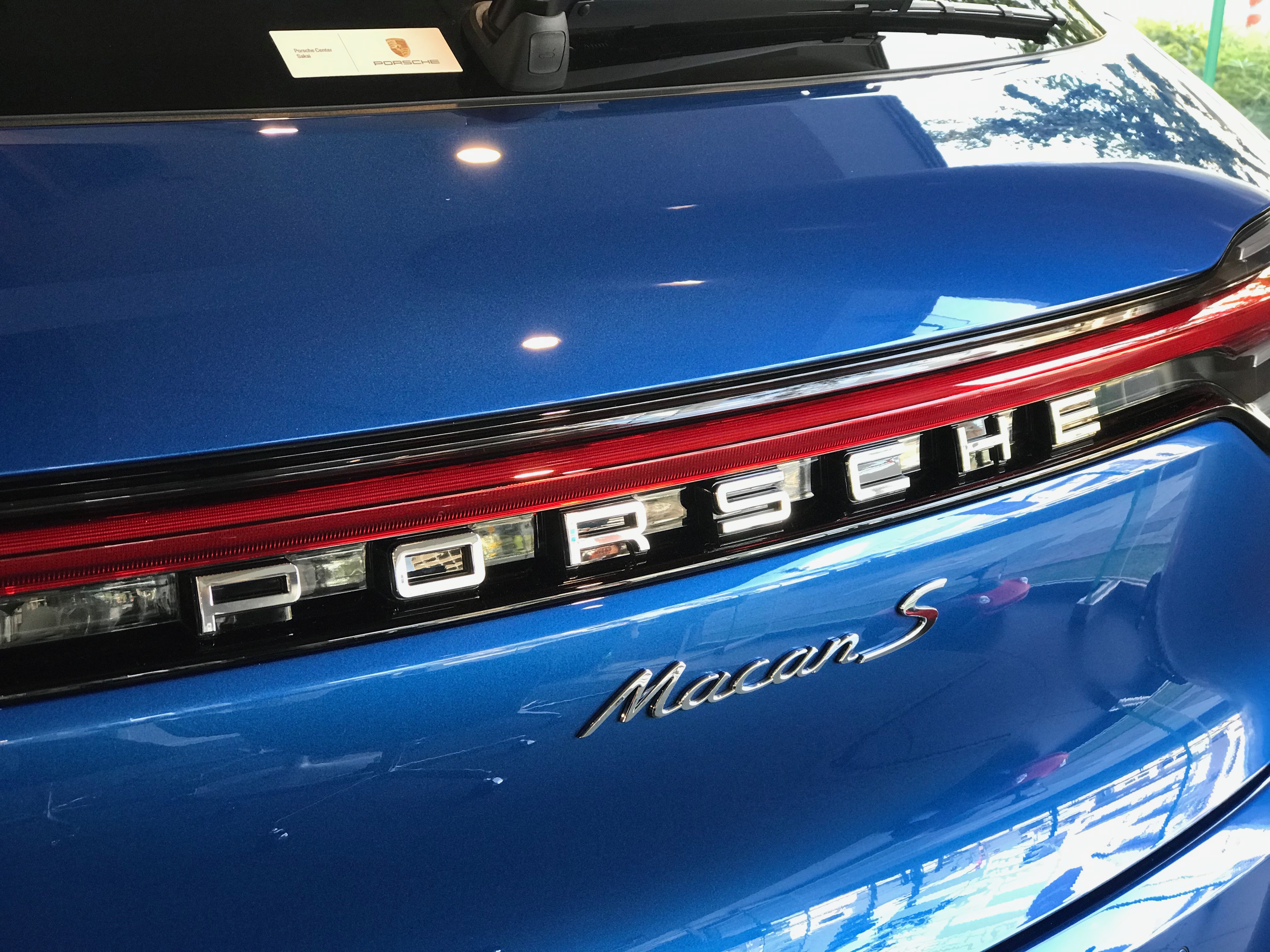 高級車ディーラーに初めて行く時は 電話で予約していった方がいいの ポルシェがわが家にやってきた オーナーズブログ