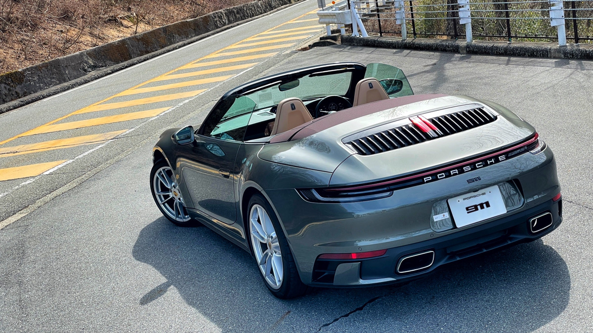新型ポルシェ911（992型）の納車から半年たって思うことを夫に聞いて 